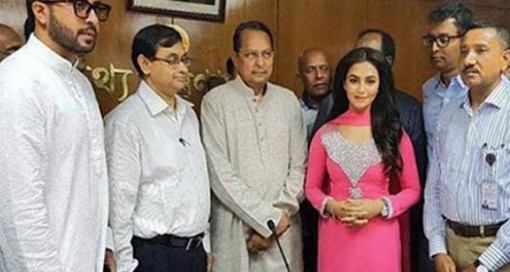 নবাব ও বস-টু মুক্তি না দিলে ঈদে সিনেমা হল বন্ধের হুমকি