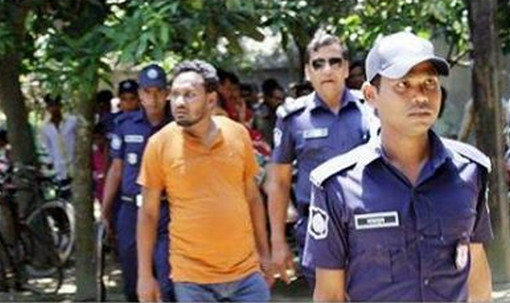 অনৈতিক কার্যকলাপের সময় ইউপি সদস্য ও মহিলা ইউপি সদস্য আটক