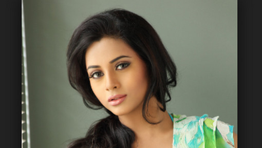 দেখুন এক জন মহিলা এক রাতে কত জন পুরুষের সাথে সহবাস করতে পারে। (ভিডিও সহ)