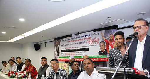 প্রবাসীরা হচ্ছেন গোল্ডেন বয় : নুরুল ইসলাম