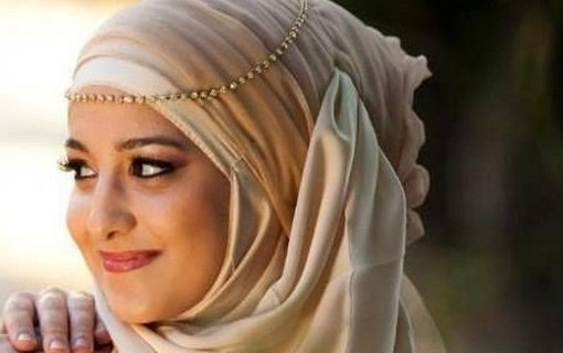 স্ত্রীকে বিছানায় দ্রুত উত্তেজিত করার কিছু কৌশল-জেনে রাখুন সারা জীবন কাজে দেবে। (ভিডিও সহ)