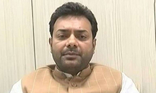 ‘রাম মন্দির না হলে মুসলমানদের হজযাত্রা বন্ধ করে দেয়া হবে’