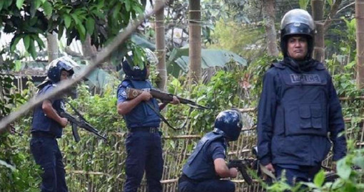 সন্দেহভাজন জঙ্গি আস্তানা: আটক ৪