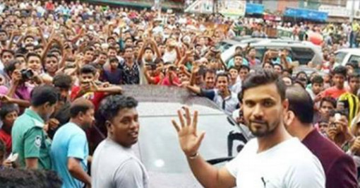 মাশরাফিকে পেয়ে আমার কাজ অর্ধেক কমে গেছে : রংপুর রাইডার্স কোচ