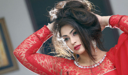 তিনবারের জাতীয় চলচ্চিত্র পুরস্কার বিজয়ী অভিনেত্রী পপি ফের সরব হচ্ছেন