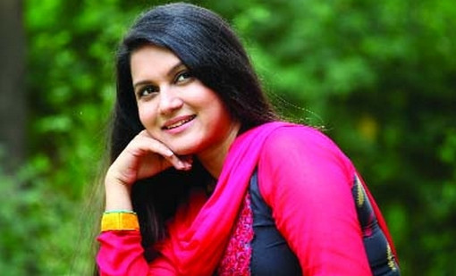 বিচ্ছেদের পর যেভাবে কাটছে মিথিলার জীবন