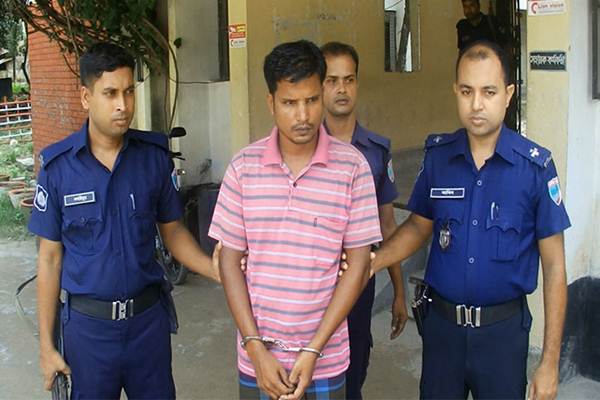 মিরপুরে বাসায় ৯ দিন আটকে রেখে গৃহবধূকে ধর্ষণ ·