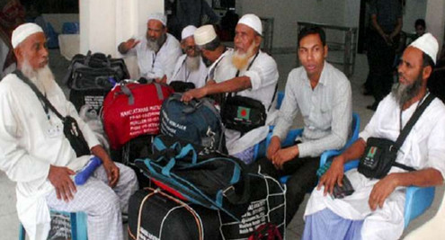 ৪৮ ঘন্টার মধ্যে হজযাত্রীদের সৌদি প্রেরণের নির্দেশ