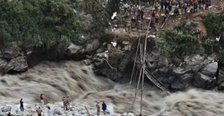 নেপালে বন্যা ও ভূমিধসে ৩০ জনের মৃত্যু