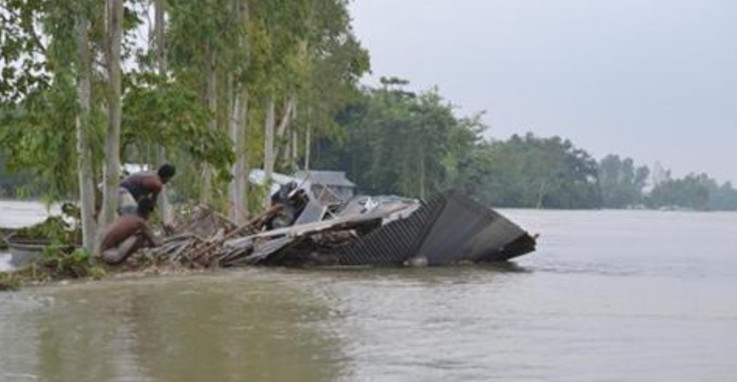 চোখের সামনোত সউগ ভাসি গেইল