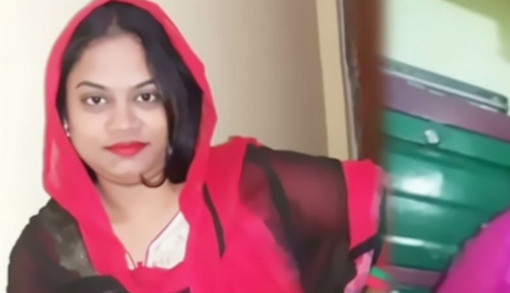 দেখুন প্রবাসীর বউ লম্পট হুজুরের সাথে কিভাবে আকাম করল !!!(ভিডিও সহ)