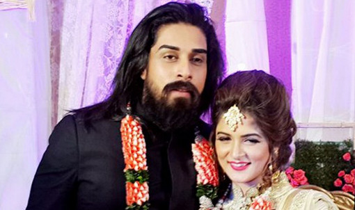 ফের সংসার ভাঙছে শ্রাবন্তীর! তোলপাড় টলিউড