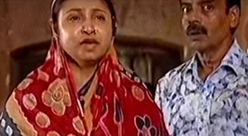 মানুষ যখন পশুর রুপ ধারন করে, কুকুর থেকে ও নিকৃষ্ট হয়, ভিডিও টি দেখলেই বুঝেন