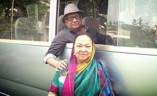 ৫৫ বছরের দাম্পত্য জীবনে বিচ্ছেদ