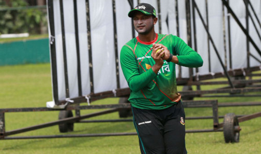 ৫ উইকেটের রেকর্ডে চোখ সাকিবের