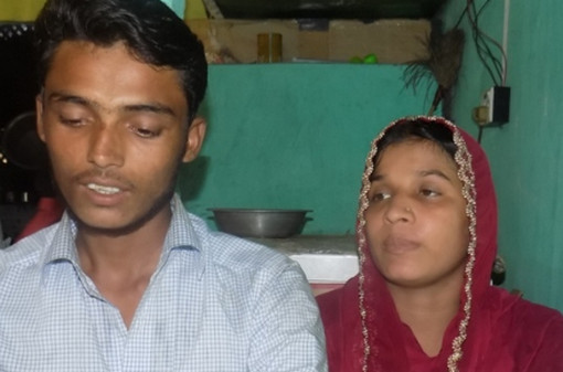 পরকীয়া প্রেমের টানে মহেশখালীতে ২ সন্তানের জননী উধাও-অতঃপর থানায়...