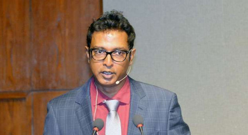 নায়করাজের জন্য উৎসর্গ করা হল ‘বেপরোয়া’