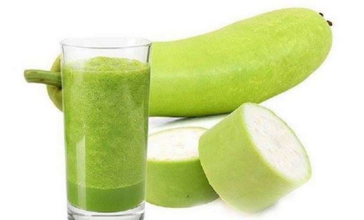 ওজন কমায় লাউয়ের জুস! জেনে নিন কি করে বানাবেন।