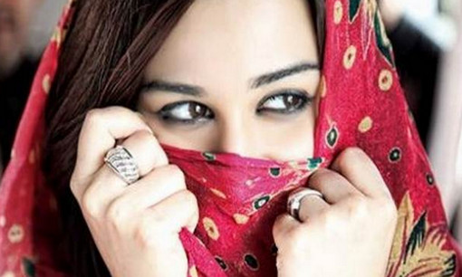 যাঁর স্ত্রীর মাঝে এই ৪ টি গুণ আছে সেই স্বামী সৌভাগ্যবান ।