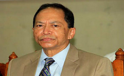 দেশ ছাড়লেন প্রধান বিচারপতি এস কে সিনহা