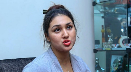 রোহিঙ্গাদের পাশে দাঁড়াতে চিত্রনায়িকা অপু বিশ্বাসের আহ্বান