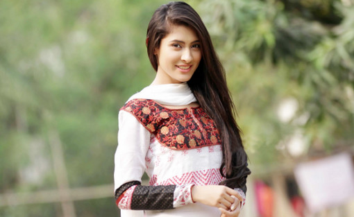 এখন বিয়ে নিয়ে তাড়া নেই