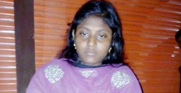 মেয়েটি এখন যাবে কোথায়?