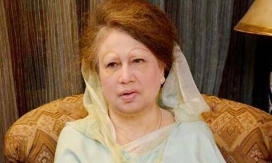 শারদীয় দূর্গাপুজা উপলক্ষে হিন্দু সম্প্রদায়কে খালেদা জিয়ার শুভেচ্ছা