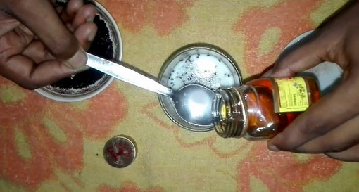 স্ত্রীকে তৃপ্তি দিন সারা রাত ঘোড়ার চাবুকের মতো পুরুষাঙ্গ দিয়ে - জেনে নিন কি ভাবে