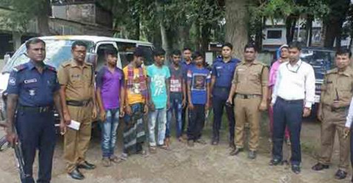 ঝিনাইদহে ভ্রাম্যমাণ আদালতে মাদক ব্যবসায় সংশ্লিষ্ট ৬ জনের কারাদন্ড