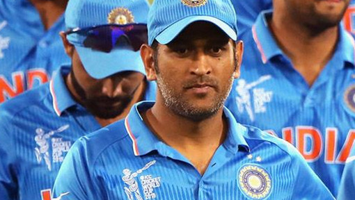 আইসিসির নতুন নিয়মে, ধোনিকে নিয়ে সমস্যায় পড়তে পারে টিম ইন্ডিয়া
