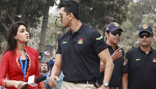 প্রশংসায় ভাসছে ‘ঢাকা অ্যাটাক’