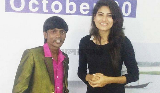 নৌবিহারে হিরো আলম ও এভ্রিল