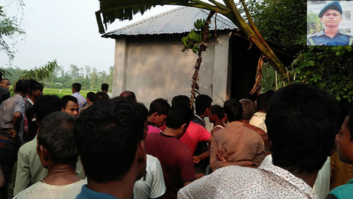 মন্দিরে মিলল কনস্টেবলের ঝুলন্ত লাশ