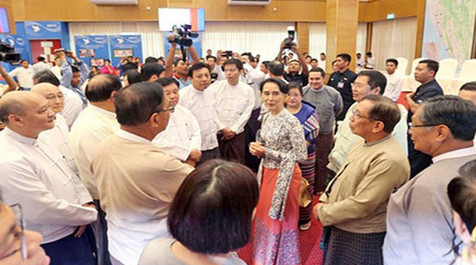 সু চির আহবানে রাখাইনে ১০৭ কোটি টাকা বিনিয়োগ করছে ব্যবসায়ীরা