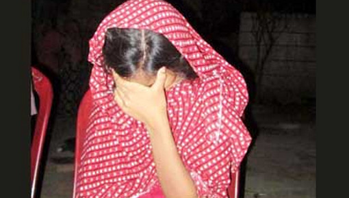 আফা এক গ্লাস পানি খাওয়াইবেন, বলেই….