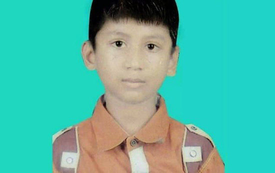 নিখোঁজের পর নিজের বাড়ির টিনের চালেই মিলল শিশুর লাশ