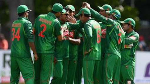 টাইগার বাহিনীর লক্ষ্য ২২৫ রান