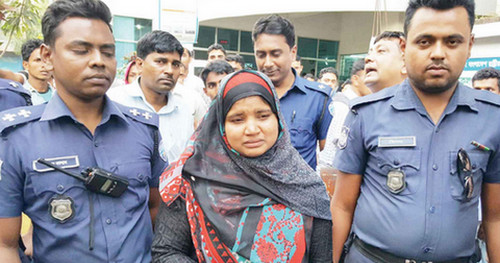 কক্সবাজার হাসপাতাল থেকে ১৬ হাজার ২শ পিস ইয়াবাসহ মহিলা আটক