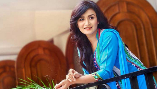 যে কারনে পরকীয়ায় জড়িয়ে পড়ে বিবাহিতরা, জানালেন নাদিয়া