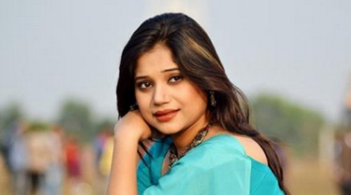 স্বামী ঋণগ্রস্ত, আর এই জন্য বিবাহ-বিচ্ছেদ নোভা ফিরোজের!
