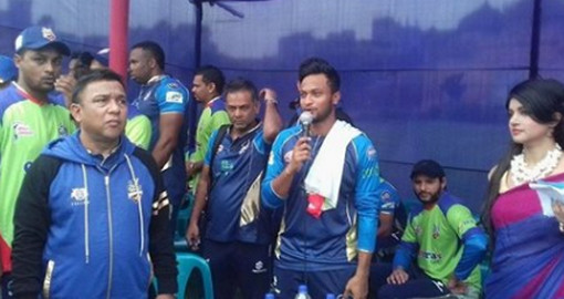 লালবাগ কেল্লায় সাকিবের ছক্কাবৃষ্টি, আফ্রিদির পেস বল