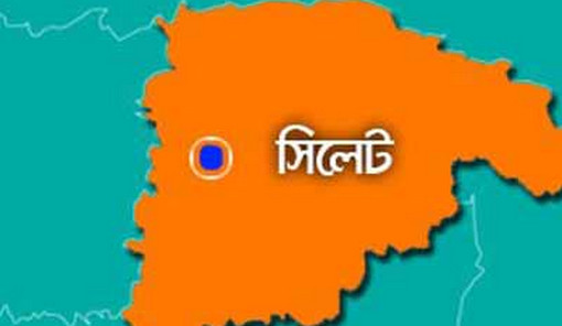 নকলে বাঁধা দেয়ায় শিক্ষককে পিটিয়ে হাসপাতালে পাঠালেন জেএসসি পরীক্ষার্থী