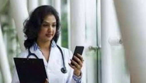 ফোন করলেই বাসায় আসবেন বিনামূল্যের চিকিৎসক!