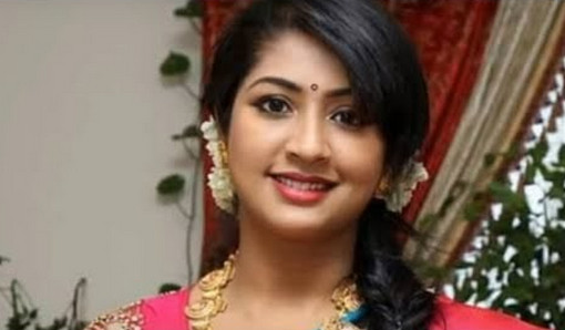 প্রশ্নঃ আমার পুরষাঙ্গ কত ইঞ্চি লম্বা হলে আমার স্ত্রীকে সহবাসে আনন্দ দিতে পারবো? উত্তরঃ…