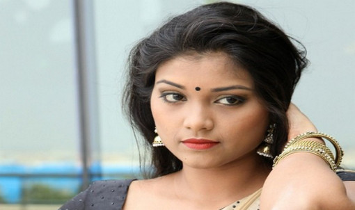 নিজের ছেলের বন্ধুর সাথে আমার শারিরিক সম্পর্ক, এখন কী করবো?