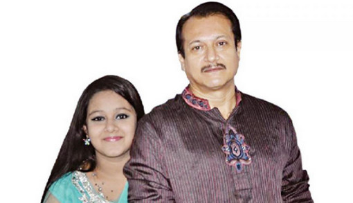 মেয়ের জন্য দ্বিতীয় বিয়ে করেননি দীঘির বাবা