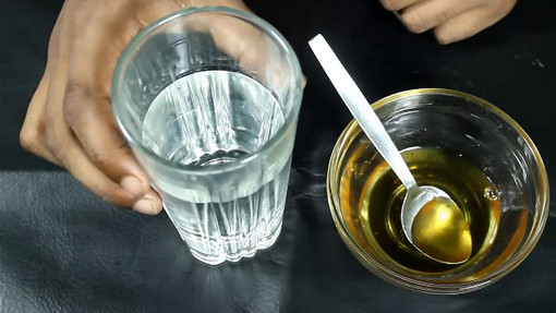 সহবাসের সময় এই জিনিস টা ব্যবহার করুন, সহবাসের আপনার পুরুষাঙ্গের গতি বাড়িয়ে তুলন..... জেনে নিন কি সেই জিনিস…