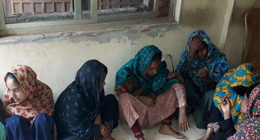 ৭ নারী আটক, যা বলছে পুলিশ!
