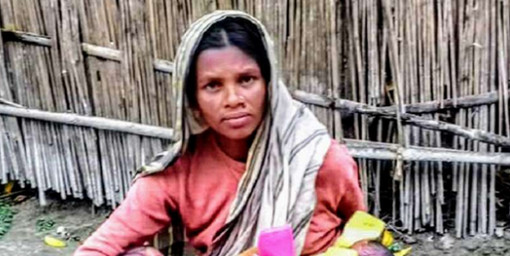সিরাজগঞ্জে ক্ষুধায় কাঁদছে তিন জমজ, নিরবে ঝড়ছে বাবা-মা’র অশ্রু